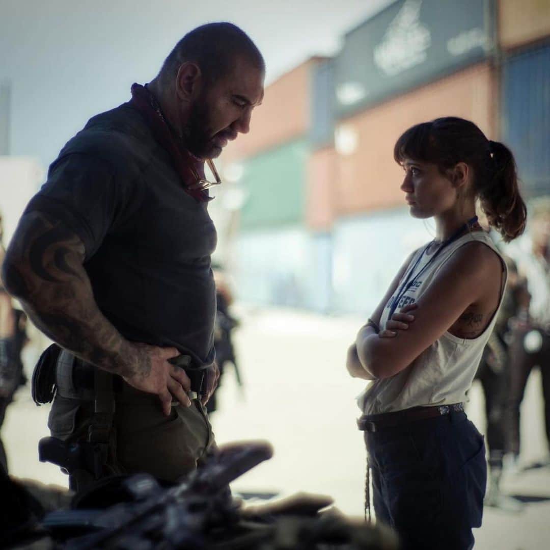 ラウル・カスティージョさんのインスタグラム写真 - (ラウル・カスティージョInstagram)「Zack Snyder's ARMY OF THE DEAD. Coming to Netflix Summer 2021 💀💰 #ArmyOfTheDead @NetflixFilm @NXOnNetflix」1月12日 6時49分 - raulcastillo