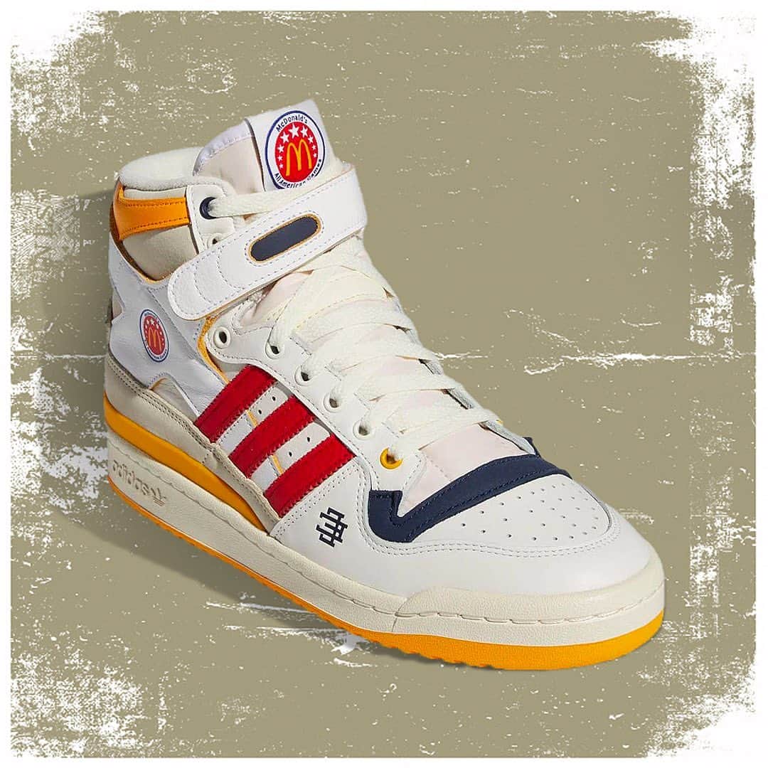 shoes ????のインスタグラム：「Thoughts on these adidas Forum ‘84 Hi x McDonald’s? 🤔👇  #sneakernews #sneakers #nicekicks #kicksonfire #yeezy #stockx #hypebeast #complexsneakers #highsnobiety #goat #kickstagram #adidasoriginals #sneakerhead」