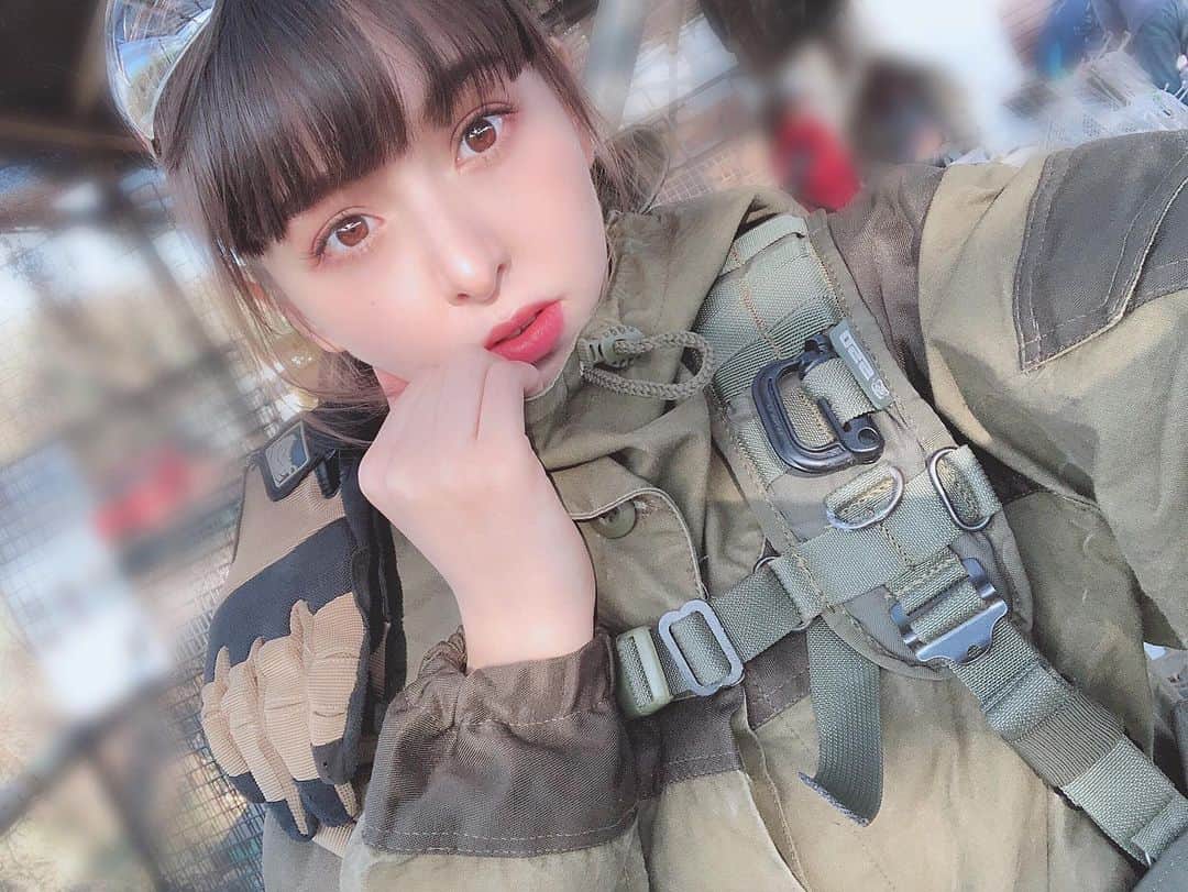 アイシスのインスタグラム：「🇷🇺  #サバゲー #サバゲー女子  #airsoft #ミリタリー #military #airsofter #ゴルカ #Gorka3 #Gorka #ロシア装備 #SMERSH #airsoftgirl #Russia #GRU #Spetsnaz  #airsofterphoto #airsoftinternational #airsoftworld #airsoftobsessed #pew #pewpew #airsoftmilsim #airsoftnation #サバゲー女子の日常 #タレント #AK #スメルシ #滝澤いしすと趣味の世界 #実装備」