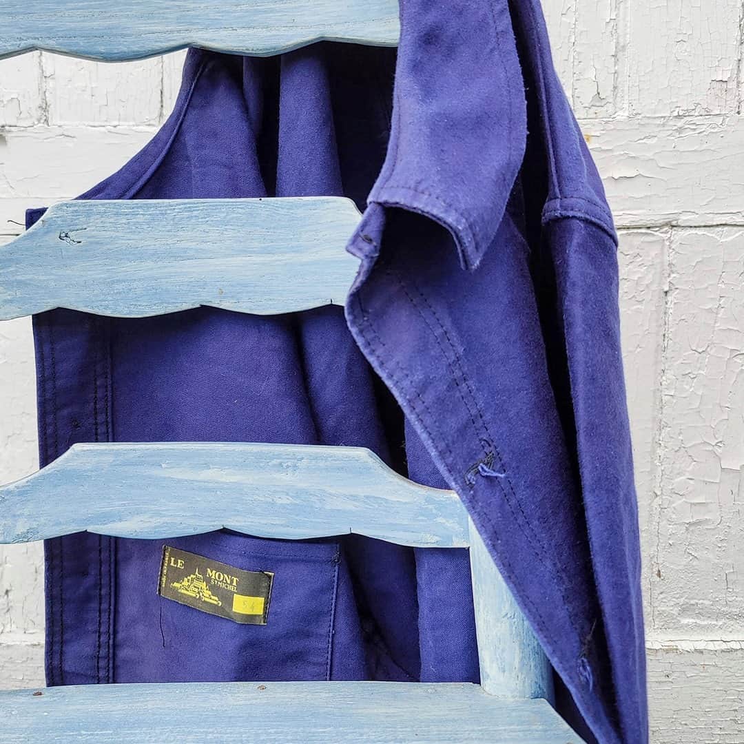 のインスタグラム：「J’enfile ma veste Le Mont Saint Michel et c’est parti !  _____  I put on my Le Mont Saint Michel jacket and let’s go!」