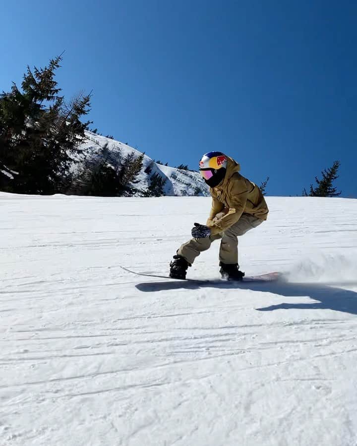 マルクス・クリーブランドのインスタグラム：「@absolutpark today🦋 vid: @norwegian_snowboarding  #snowboarding」