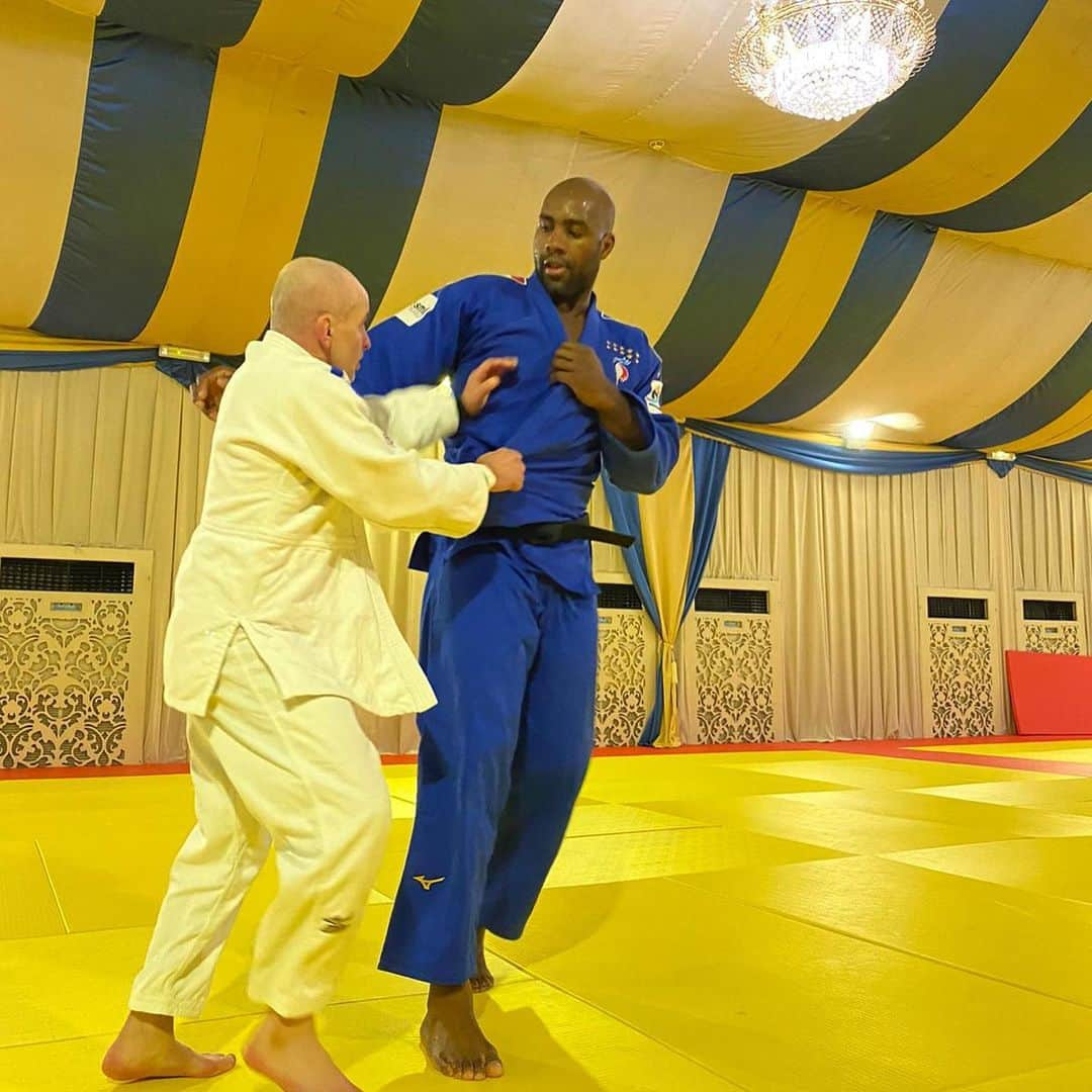 テディ・リネールさんのインスタグラム写真 - (テディ・リネールInstagram)「Prise de marques, à deux jours de la compet' 👊🏾🥋  Taking my marks, two days before starting competition #JudoDoha 👊🏾🥋」1月12日 2時55分 - teddyriner