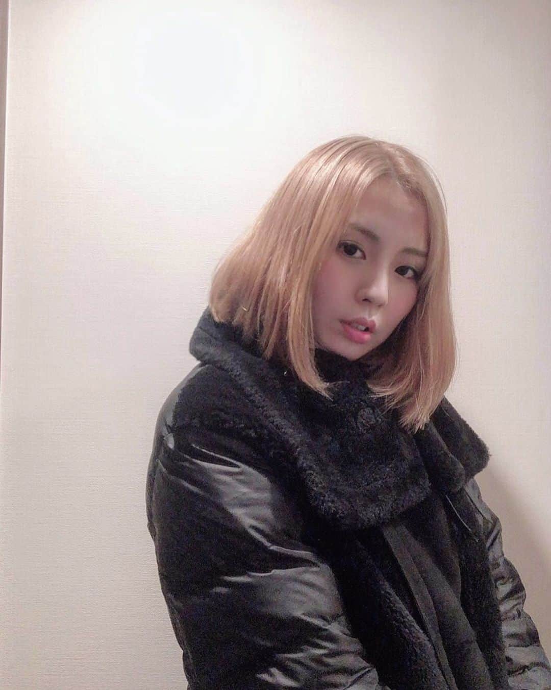矢吹世奈のインスタグラム：「🤎」