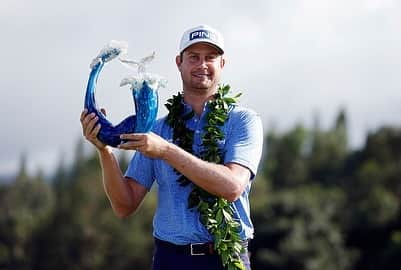 ハリス・イングリッシュさんのインスタグラム写真 - (ハリス・イングリッシュInstagram)「7 years in between victories, but this win at Kapalua is definitely the sweetest one yet. I could not have done this without my team by my side.  Helen Marie and I are overwhelmed by the tremendous outpouring of love and support we have received this week. Mahalo Kapalua!」1月12日 3時39分 - harris_english