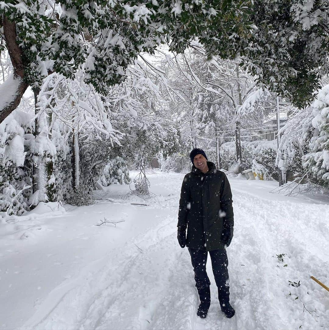 ルイス・フィーゴさんのインスタグラム写真 - (ルイス・フィーゴInstagram)「Shortly we will return to normal 😜☃️❄️」1月12日 3時53分 - luis__figo