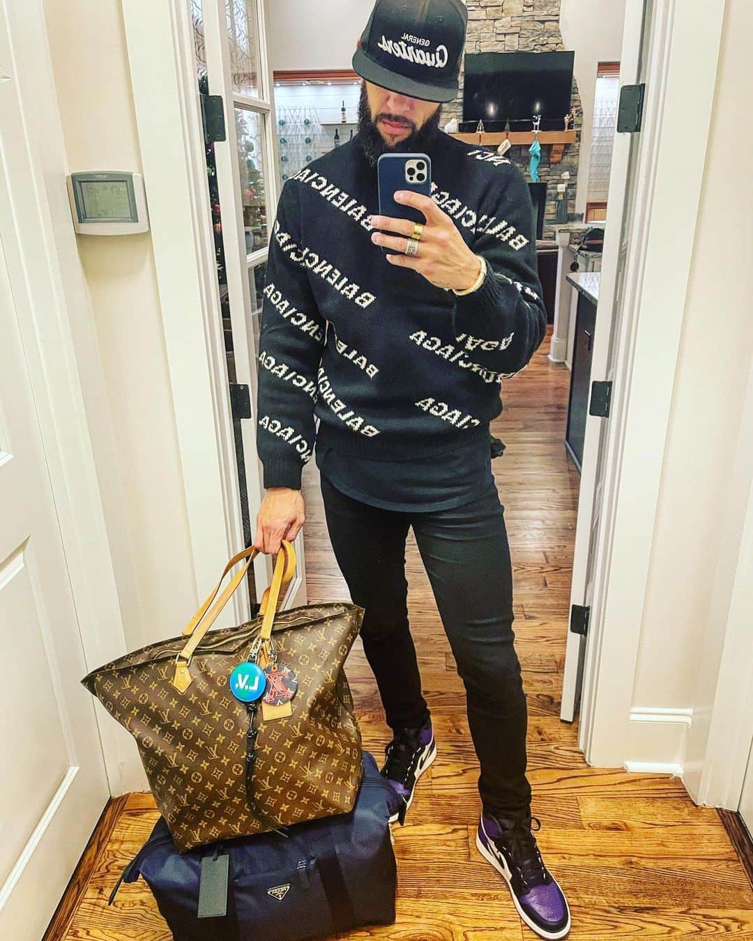 ティム・ハワードのインスタグラム：「⬆️ LEVEL UP ⬆️」