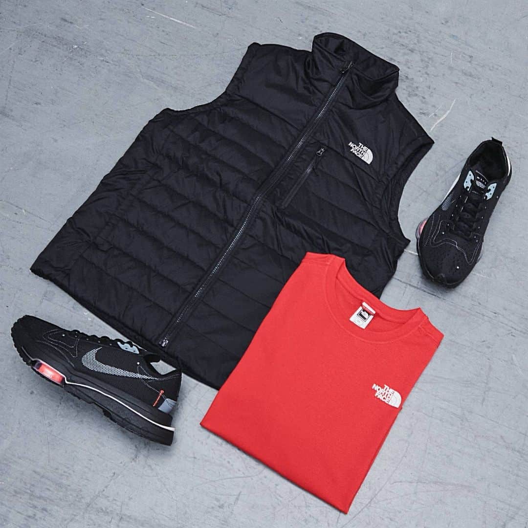 FOOTASYLUMさんのインスタグラム写真 - (FOOTASYLUMInstagram)「Upgrade your layers. ⏫  Shop the look with @thenorthfaceuk Red Blaze Gilet, Redbox Tee & @Nikesportswear Zoom Type.  #Footasylum #TheNorthFace #Nike」1月12日 4時05分 - footasylum