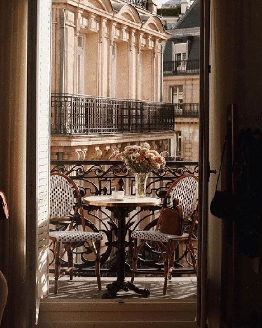 のインスタグラム：「Home sweet home ❤️」