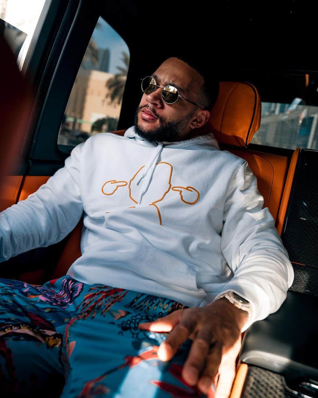 メンフィス・デパイのインスタグラム：「Made my celebration a movement, now it’s a brand. First became BlindAndDeafToTheWorld  than God opened doors for me 2021 we up!  #MDC #BADTTW」