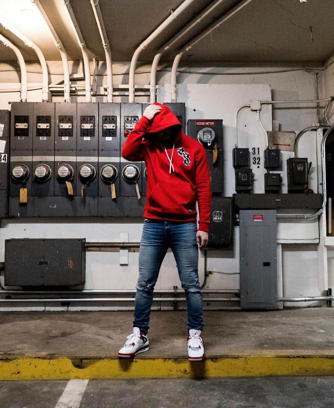 ウィーエスシーのインスタグラム：「Don’t leave it to chance 🎲 🔥Shop all our end of season deals now ! Link in bio. • • • • • • ​#wesc #wescfall20 #fallarrivals  #wearethesuperlativeconspiracy #wastedyouth #fw20 #fall #collection #graphictees #fallwear #graphics #hoodie #denim #outerwear #lifestyleclothing #cargos #beanie #fallclothing #fallstyle #parka #streetwear #ootd #kotd #pacsun #hoodieseason #thrasher #skateboard」