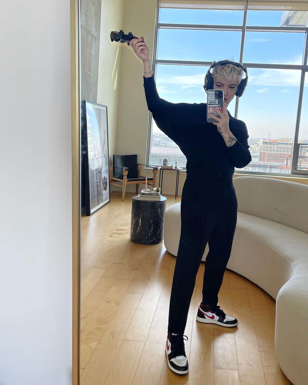 Brittenelle Fredericksさんのインスタグラム写真 - (Brittenelle FredericksInstagram)「the only games I’ll be playing in 2021」1月12日 5時26分 - brittenelle