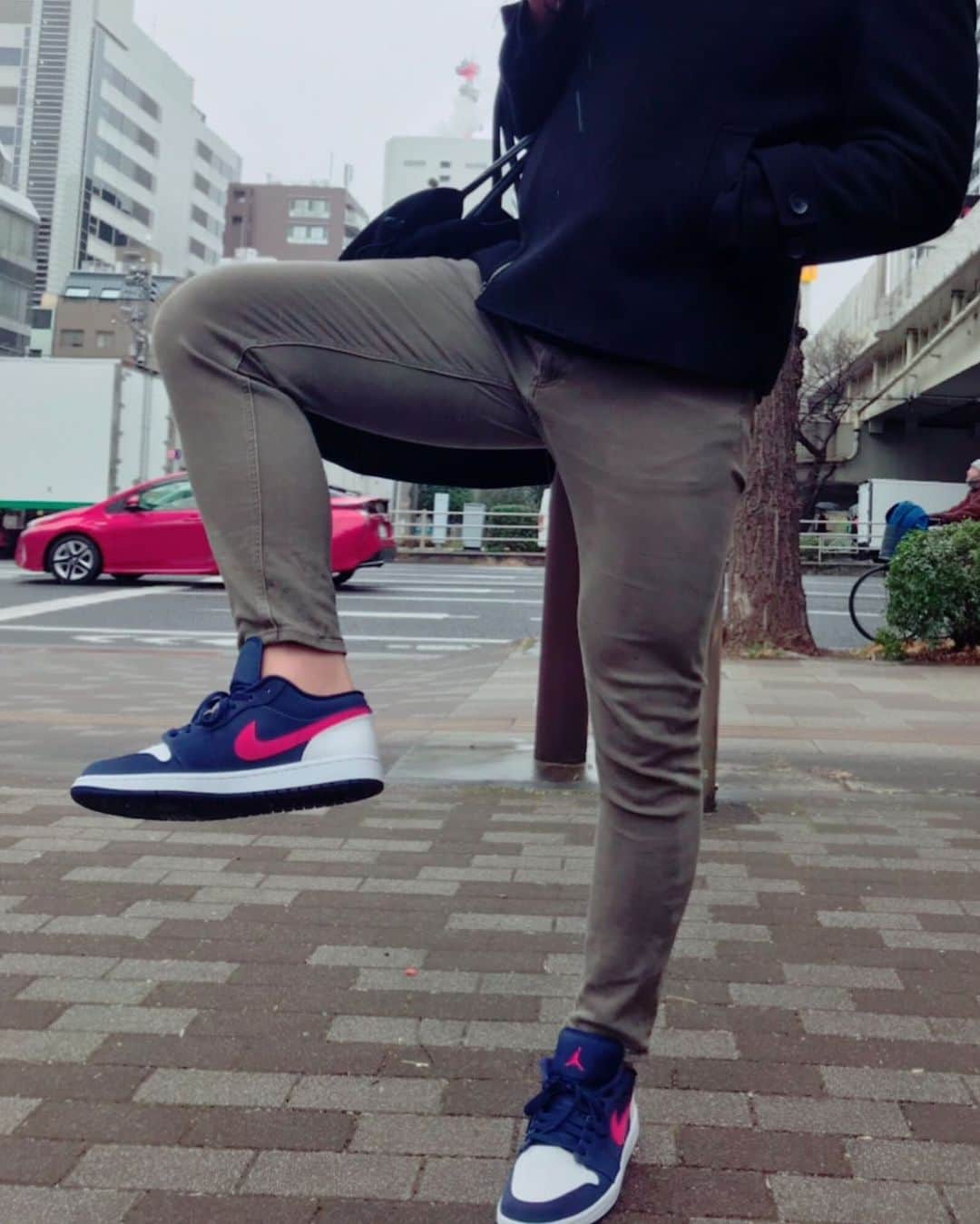 ジェイク・リーのインスタグラム：「Cool shoes👟  Thanks👍Mr Fujii^_^」