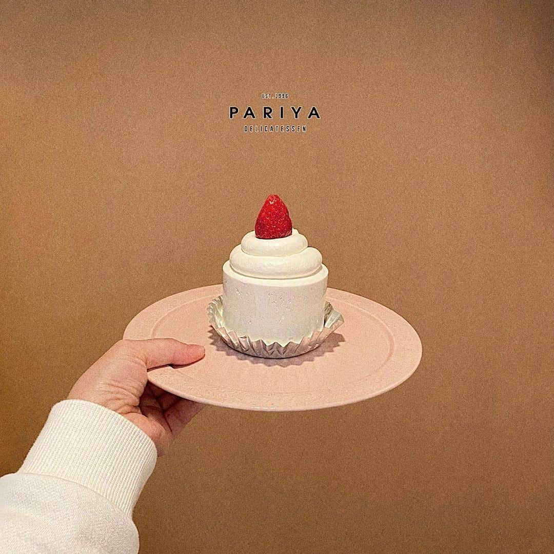 Yuuki mimuraさんのインスタグラム写真 - (Yuuki mimuraInstagram)「🧁“  . . #PARIYA #🍓」1月12日 16時17分 - u0829u