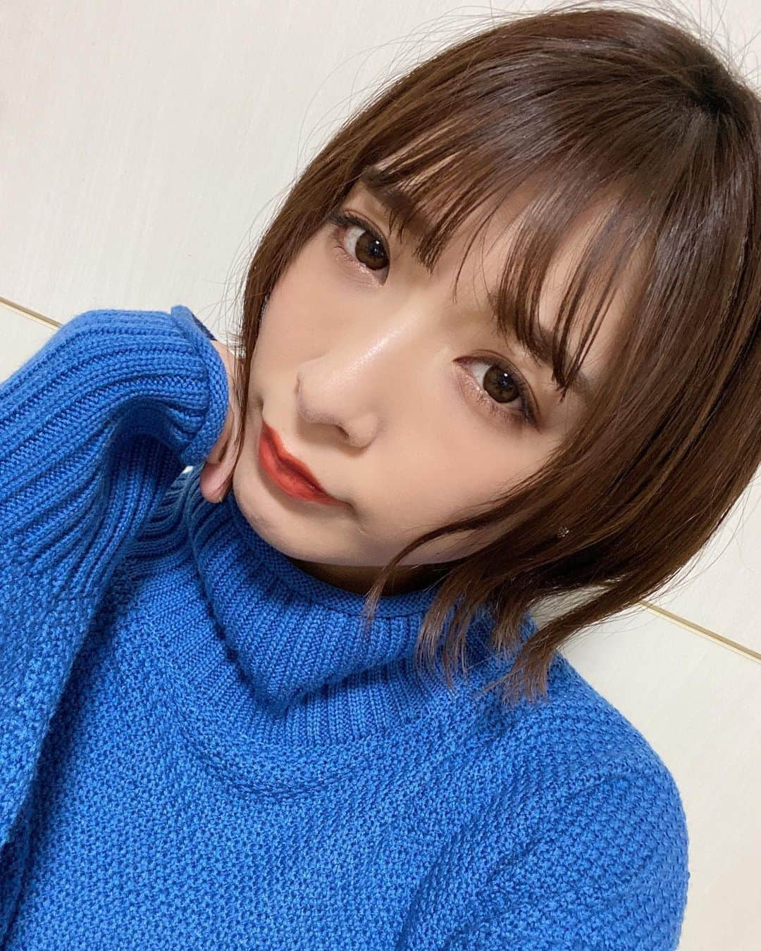 阿部乃みくさんのインスタグラム写真 - (阿部乃みくInstagram)「💙💙💙  #mikuabeno #阿部乃みく #AV女優 #blue」1月12日 16時39分 - abenomiku