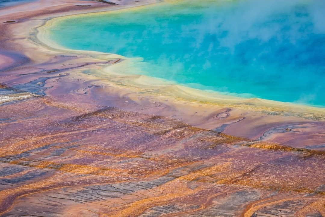 National Geographic Travelさんのインスタグラム写真 - (National Geographic TravelInstagram)「Photo by @michaelclarkphoto / The Grand Prismatic Spring at Midway Geyser Basin in Yellowstone National Park, Wyoming. #wyoming #yellowstone #grandprismaticspring」1月12日 16時40分 - natgeotravel