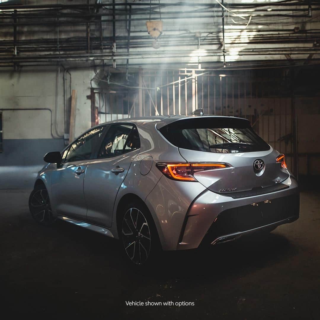 toyotausaさんのインスタグラム写真 - (toyotausaInstagram)「Show off your sporty DNA. #Corolla Hatchback #LetsGoPlaces」1月12日 9時00分 - toyotausa