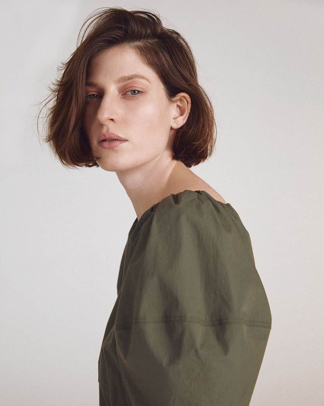 レベッカテイラーのインスタグラム：「As they say, the shape of things. More soon for what’s to come.」