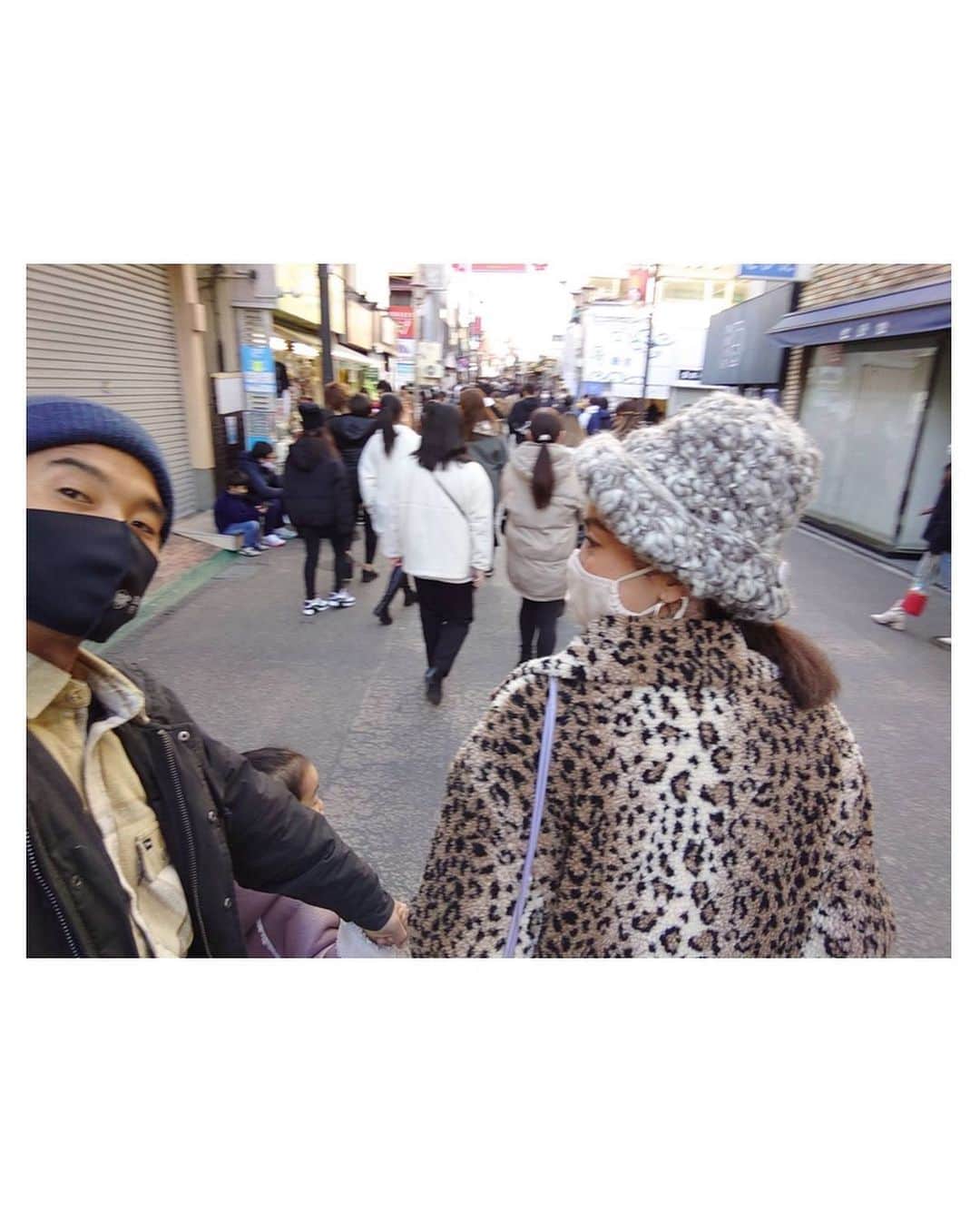 堀舞紀さんのインスタグラム写真 - (堀舞紀Instagram)「🍵 . . . お正月の #throwback ! . . . #cannyO が おもちゃみたいで 面白いから記録として 載せとこ〜♡ . . . 重たくなったよ、 もーすぐ15キロ！ 100センチまでもあとちょっと！ (ちびw) . . . 口は 相変わらず達者。 . . . #5歳女の子  #鎌倉グルメ　#鎌倉食べ歩き #湘南散歩」1月12日 10時16分 - mainohori