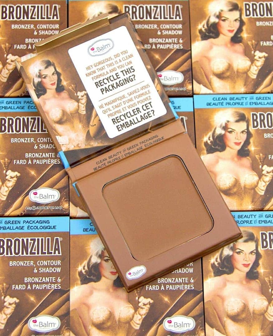 the Balmさんのインスタグラム写真 - (the BalmInstagram)「Woot woot! Bronzilla in the house 💯 @ohhmels looks FAB in our first bronzer made with clean ingredients and recyclable packaging ♻️  #thebalm #thebalmcosmetics #cleanbeauty #crueltyfreebeauty #glam #beauty #makeup #bronzer」1月12日 10時34分 - thebalm