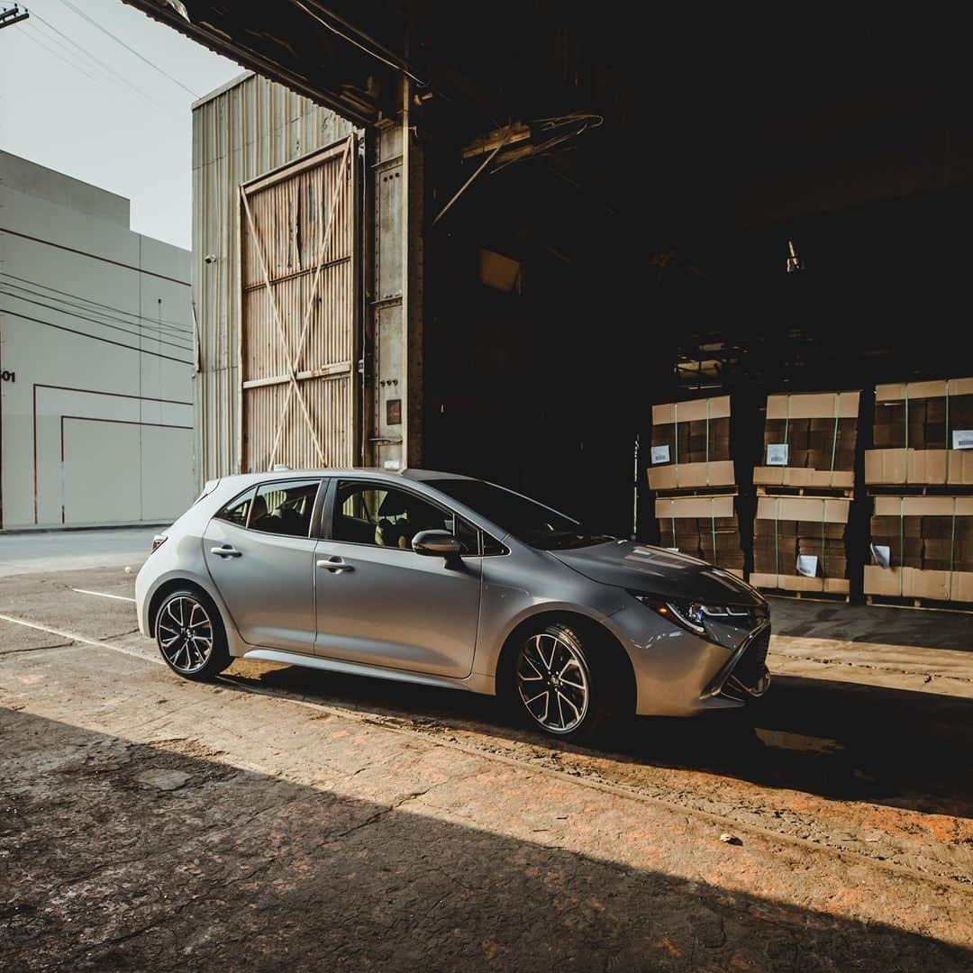 toyotausaさんのインスタグラム写真 - (toyotausaInstagram)「Make an entrance. #Corolla Hatchback #LetsGoPlaces」1月12日 11時00分 - toyotausa