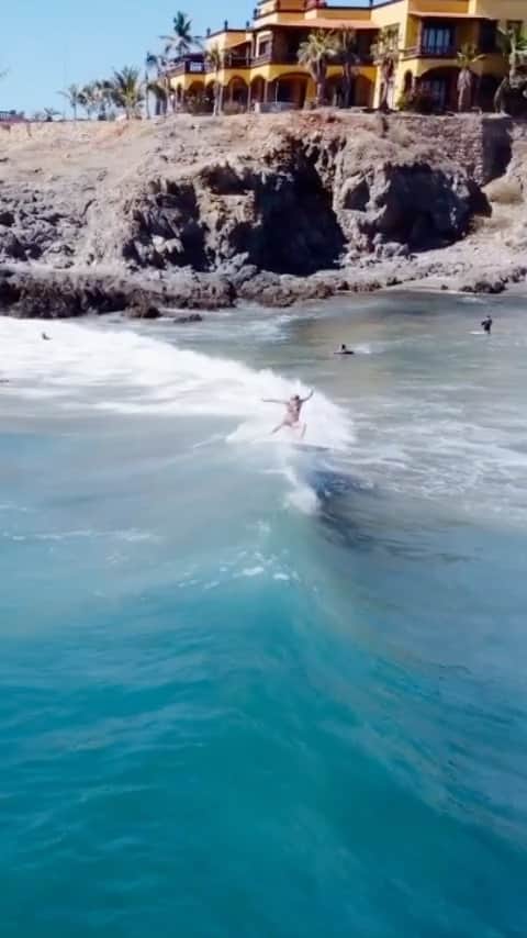 ジョーディン・バラットのインスタグラム：「ohhh mexico 🇲🇽❤️ thanks for the drone clip @flemjason :)」