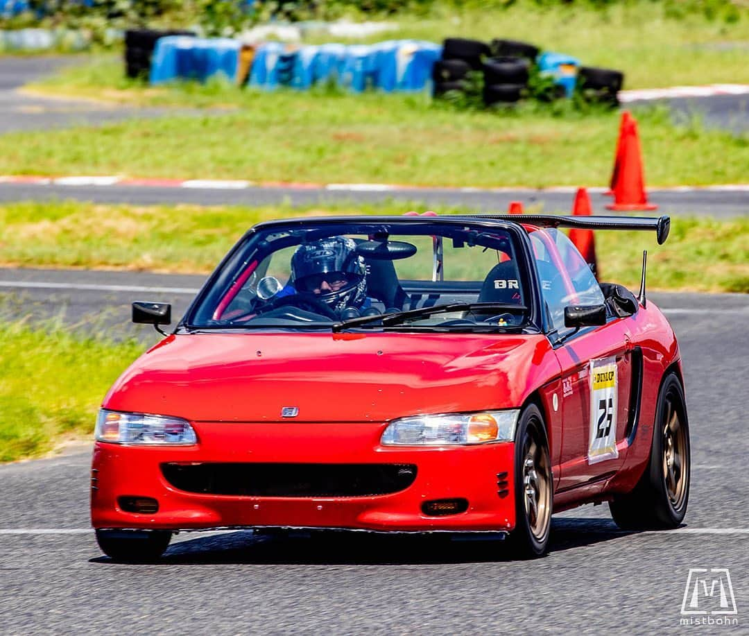 mistbahnさんのインスタグラム写真 - (mistbahnInstagram)「_ Honda PP1 BEAT _ Shot on Aug-11 2020, Track day ”Honda PP1 BEAT Class" at MIHAMA Circuit (Aichi Japan). _ owner: @wanyoru_ photo: @mistbahn _ _ JP) 2020年8月11日、美浜サーキットで撮影。 _ _ #mihama #mihamacircuit #美浜サーキット #hondabeat #hondabeatpp1 #pp1beat #ホンダビート #pp1 #beatpp1 #mtrec #e07a #honda #jdm #oridinalpartsssi #エスエスアイ #trackcar #timeattack #timeattackjapan #kcar #keicar #軽自動車 #rays #te37 #volkracing #jdmwheels #brideseats #bridgestone #potenza #re71r #hondasontrack」1月12日 12時03分 - mistbahn