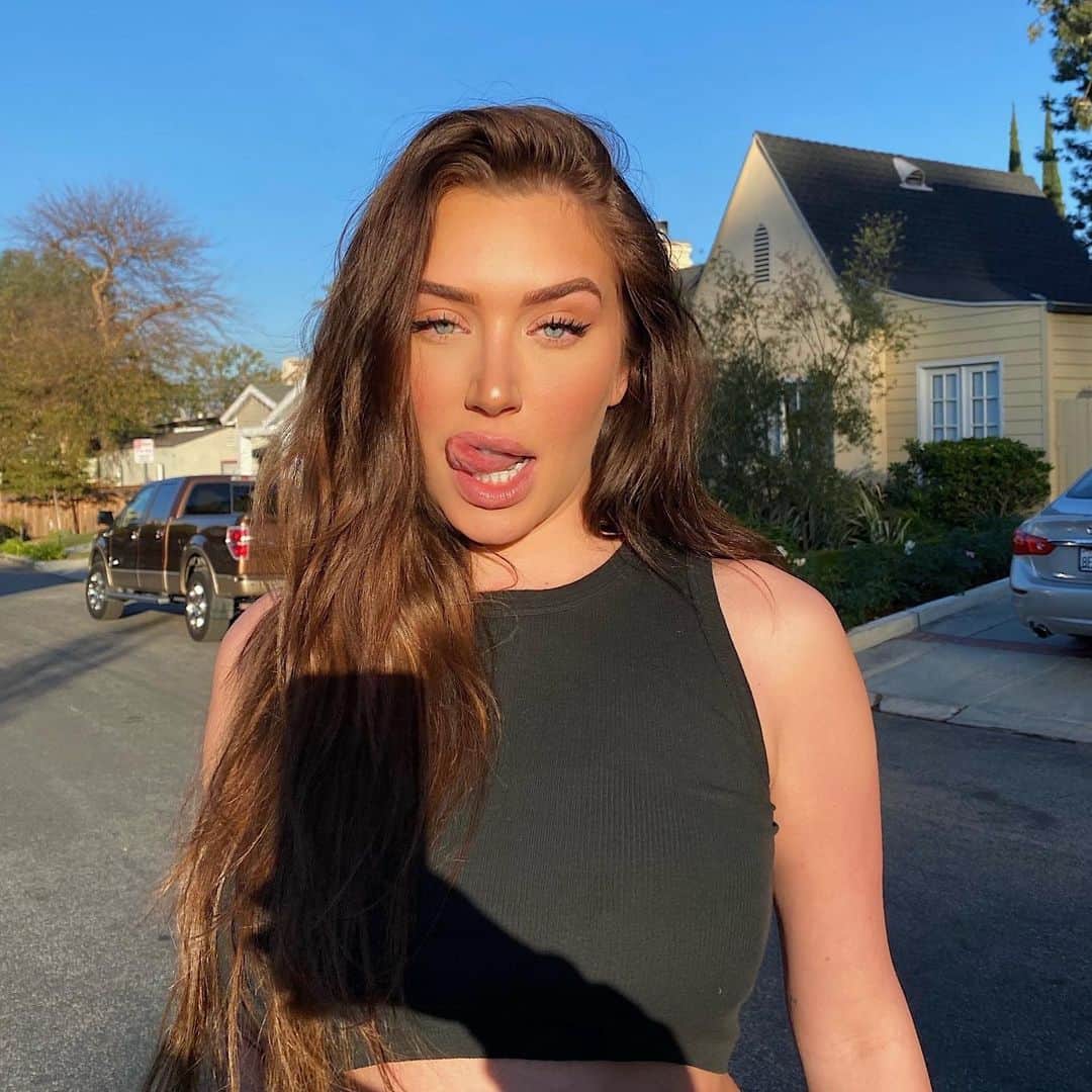 Anastasia Karanikolaouのインスタグラム：「thanks for the pics kels 🤳🏼」