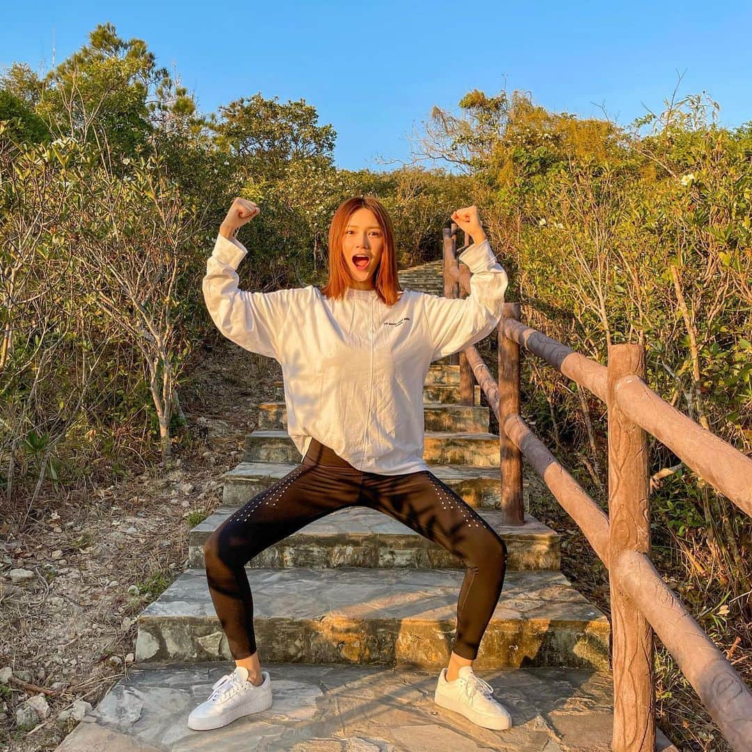 Elva Niさんのインスタグラム写真 - (Elva NiInstagram)「A day with full of energy 🏋🏻‍♀️ A day with fresh mind 🍃 #tuesdaymotivation」1月12日 14時01分 - misselvani