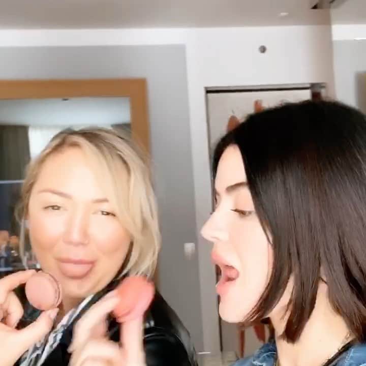 ルーシー・ヘイルのインスタグラム：「some random people/places/things of the past that make me 🙂 video edish ☑️ slide 4!!!!」