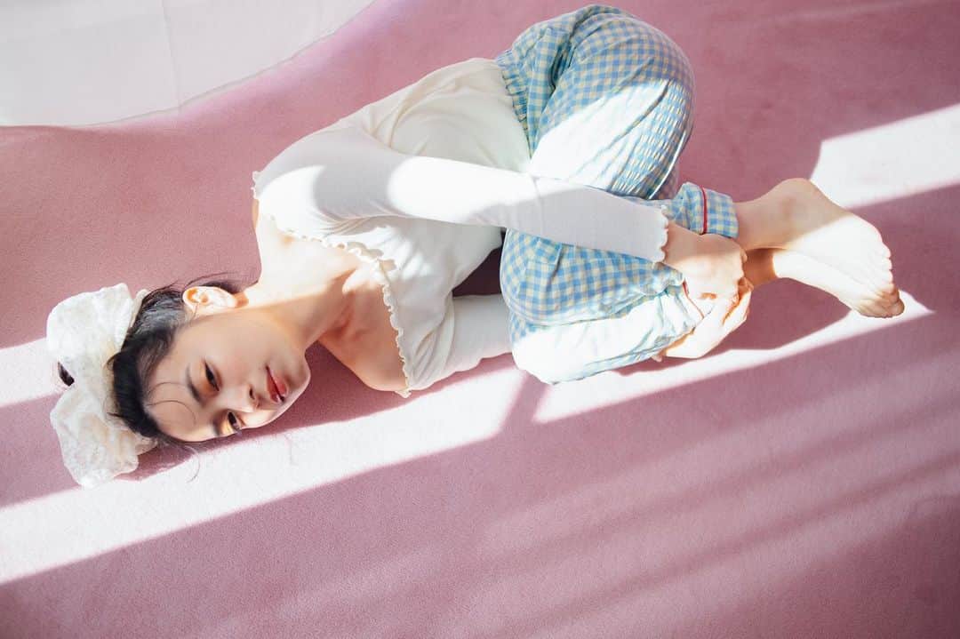 花盛友里のインスタグラム：「Shooting for @ar_magazine  かみこちゃん可愛すぎた！！ こんなに興奮したのは久しぶり！ってくらい可愛さにやられましたーしあわせやー！」