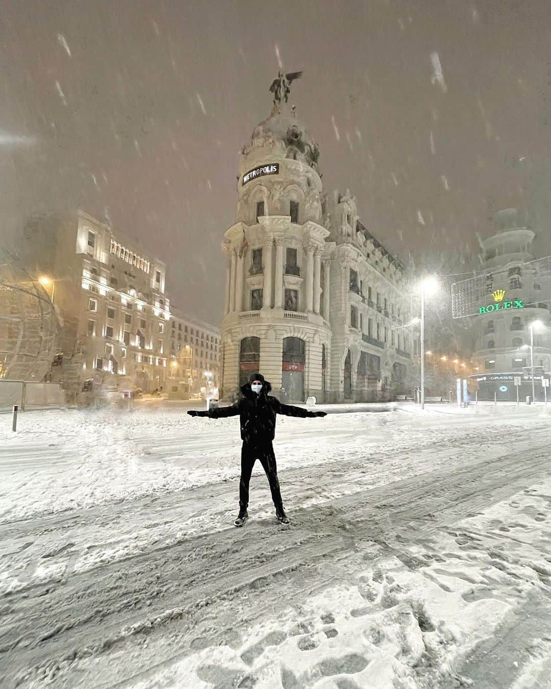 ハビエル・ラジャのインスタグラム：「Filomena nos sorprendió y nos dejó un precioso fin de semana para el recuerdo ❄️⛄️💙」