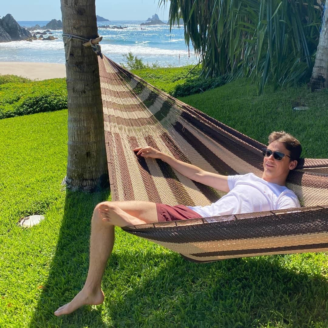 エステバン・グティエレスさんのインスタグラム写真 - (エステバン・グティエレスInstagram)「Taking some time to relax. #EG21」1月13日 1時54分 - estebangtz