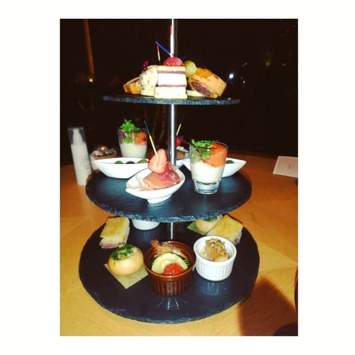 近藤笑菜のインスタグラム：「いつぞやの、楽しかった☕🍰」