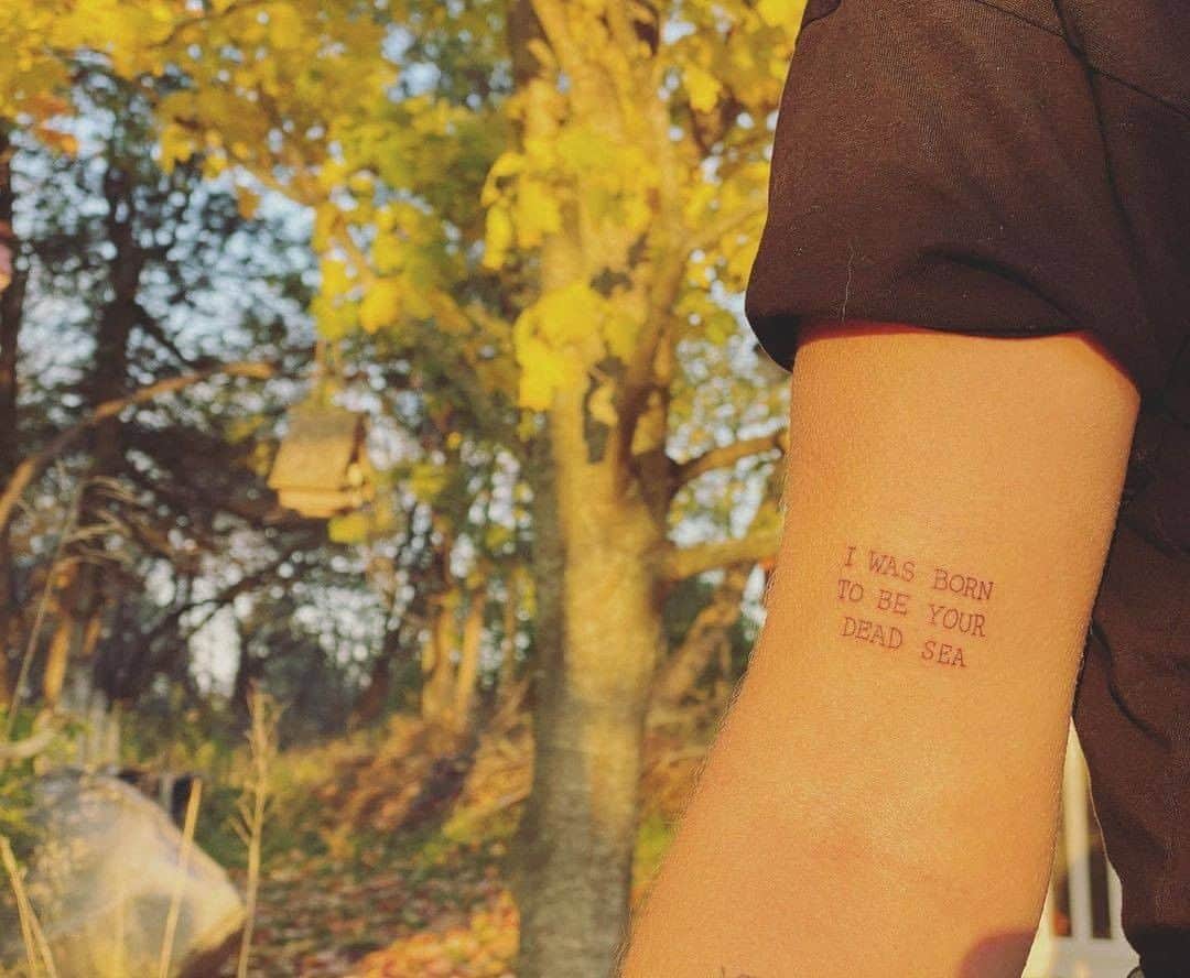 The Lumineersのインスタグラム：「"I was born to be your dead sea" - thank you for sharing @emknickle  #mylumineerstattoo」