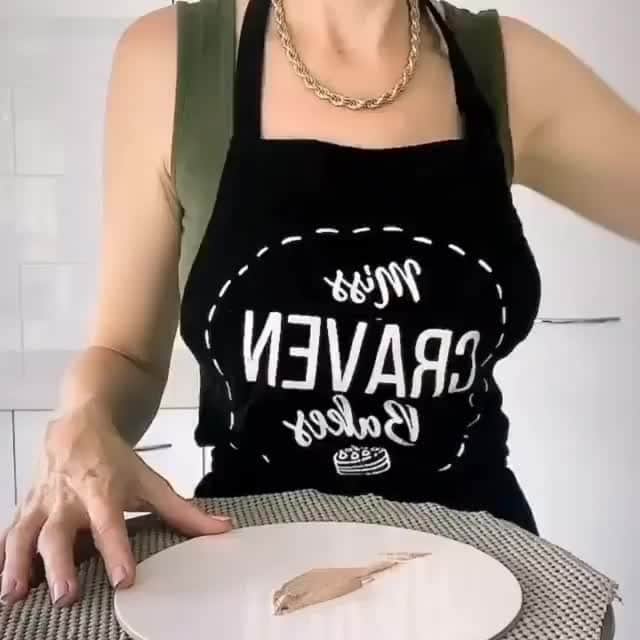 2.8 Milllon CAKESTERS!のインスタグラム：「😍⁠ .⁠ 🎥: @misscravenbakes」