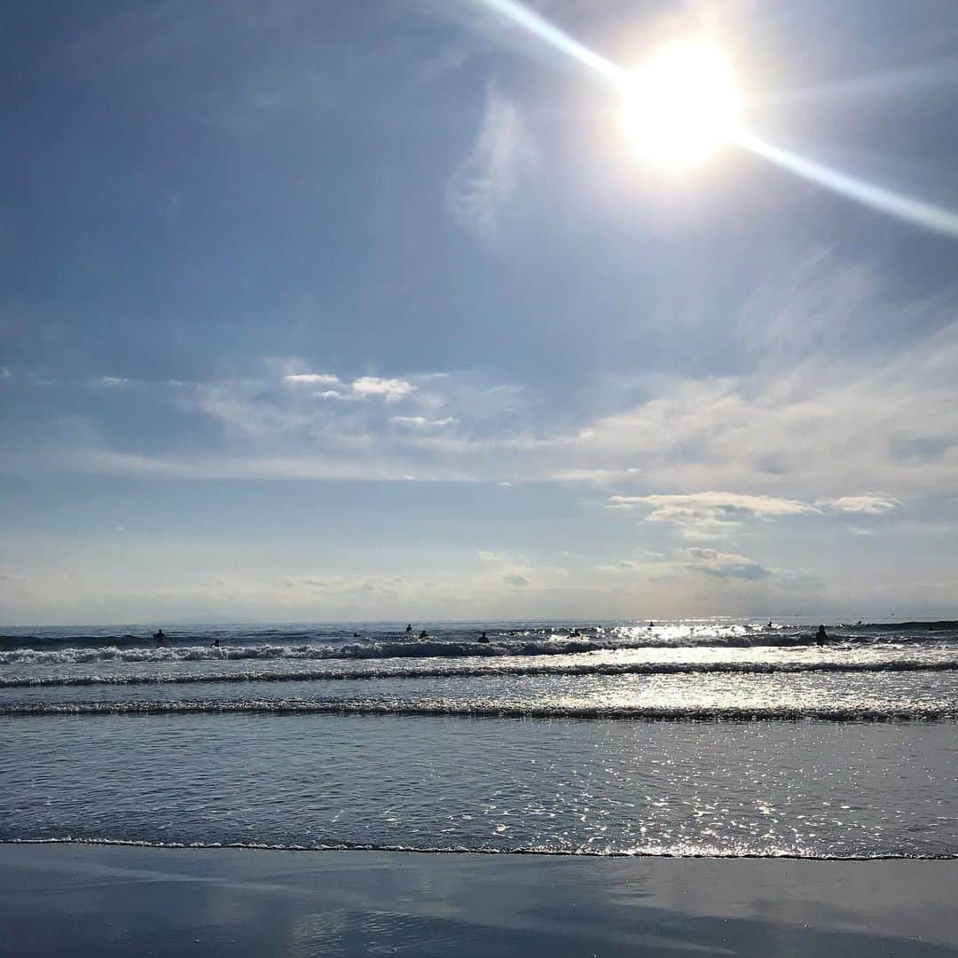 のインスタグラム：「💙🤍」