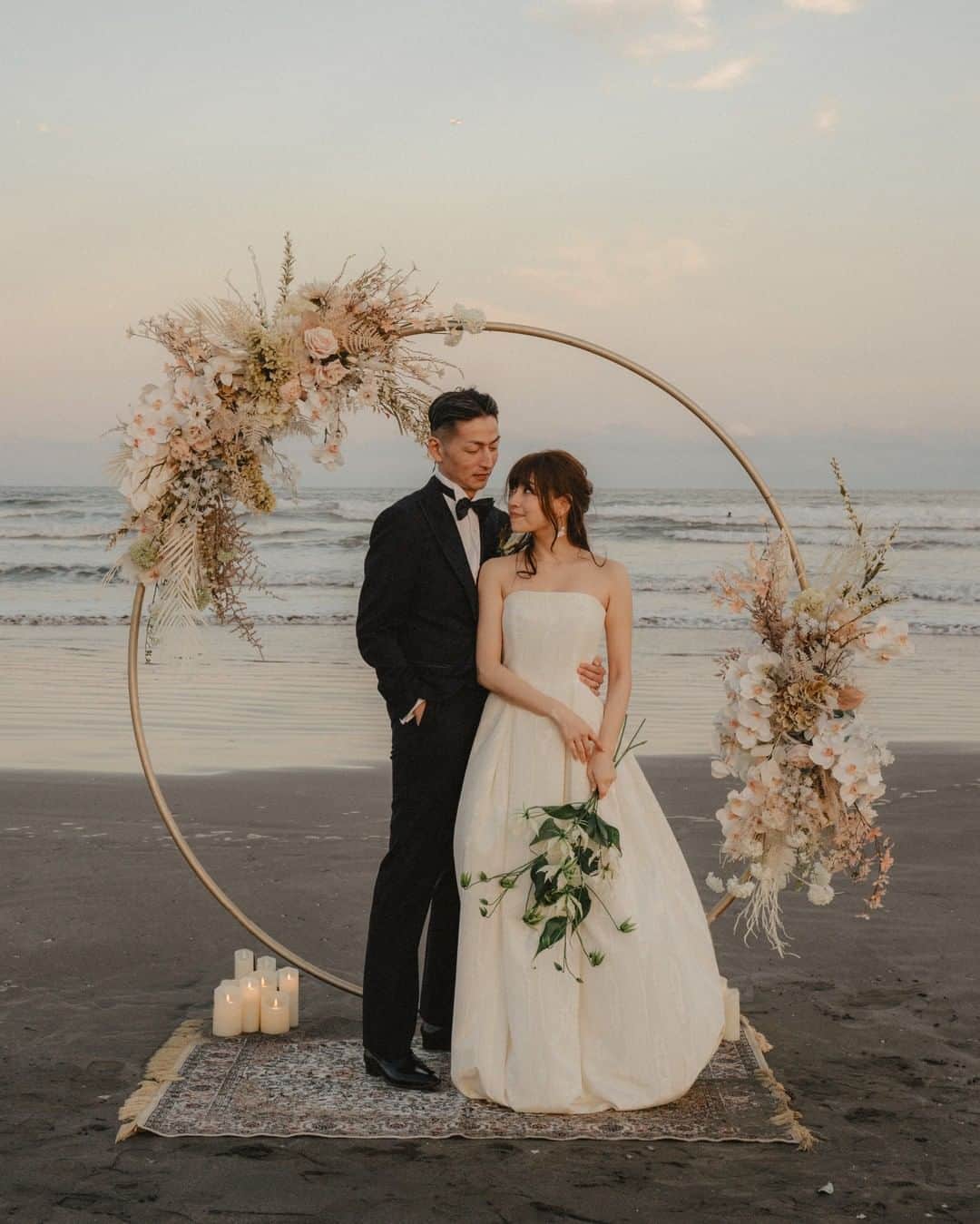 プレ花嫁の結婚式準備サイト farny 【ファーニー】のインスタグラム