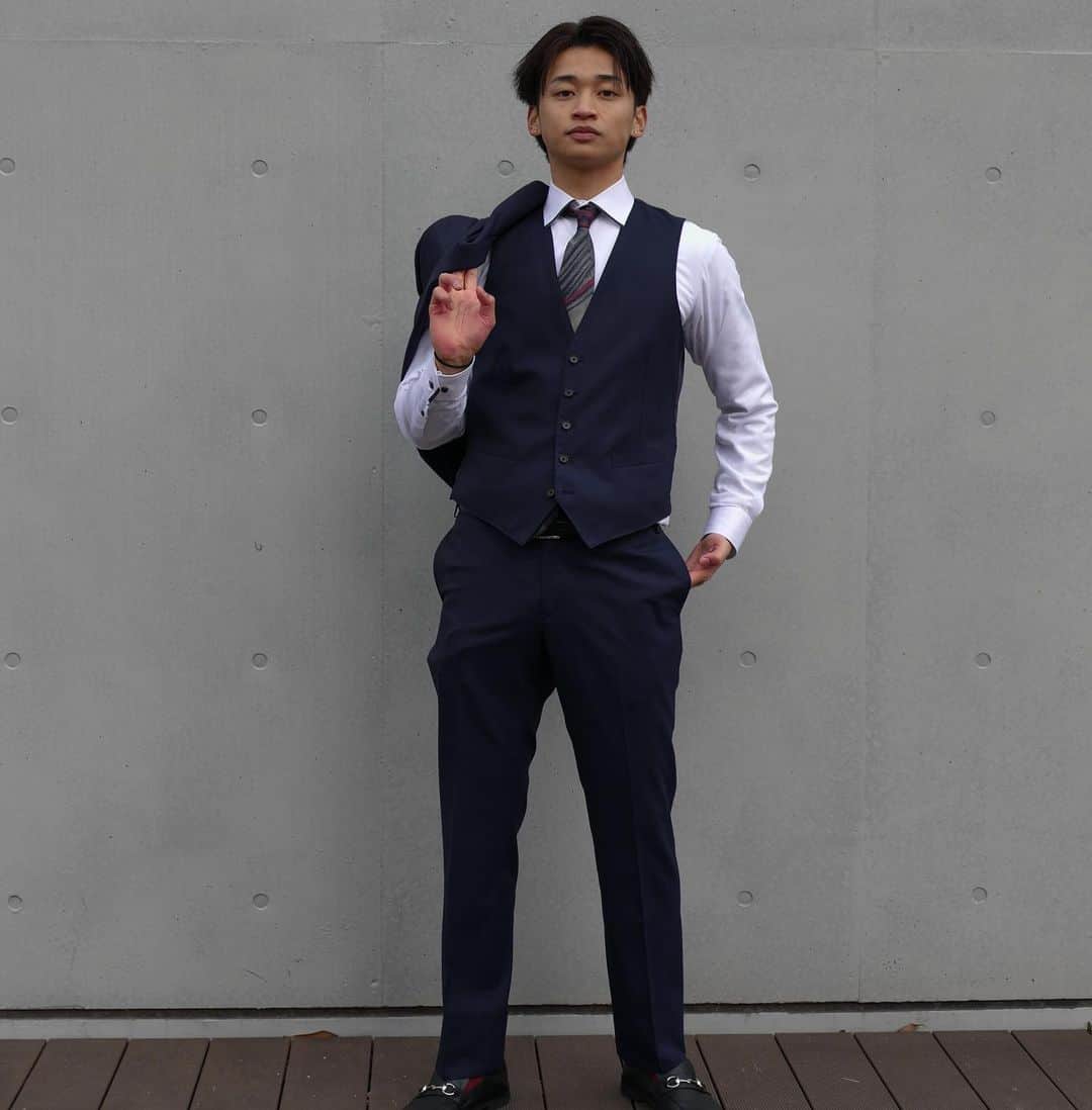 石内呂依さんのインスタグラム写真 - (石内呂依Instagram)「出会いと健康に乾杯。  #2021」1月12日 17時56分 - roi_ishiuchi