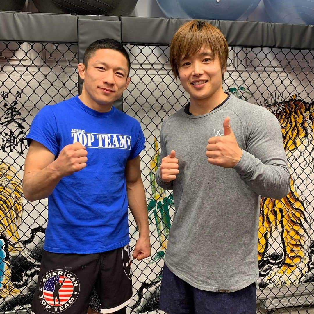 ぷろたんのインスタグラム：「堀口選手のカーフキックくらってみた❗️❗️🔥🔥🔥🔥  #RIZIN #右脚動かなくなった」