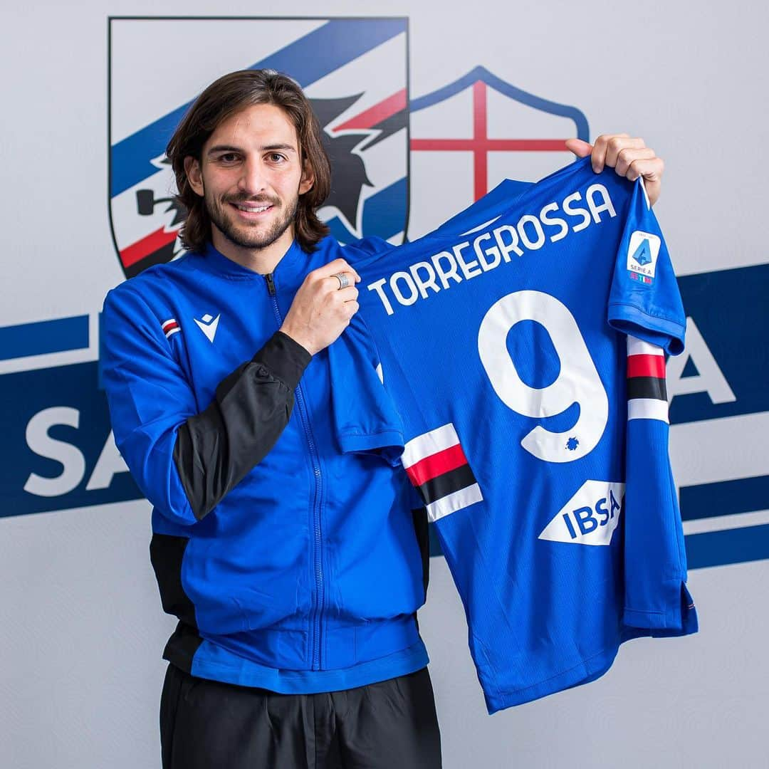 UCサンプドリアさんのインスタグラム写真 - (UCサンプドリアInstagram)「Benvenuto alla #Sampdoria, Ernesto #Torregrossa.  💪🏻9️⃣💪🏻」1月12日 19時01分 - sampdoria