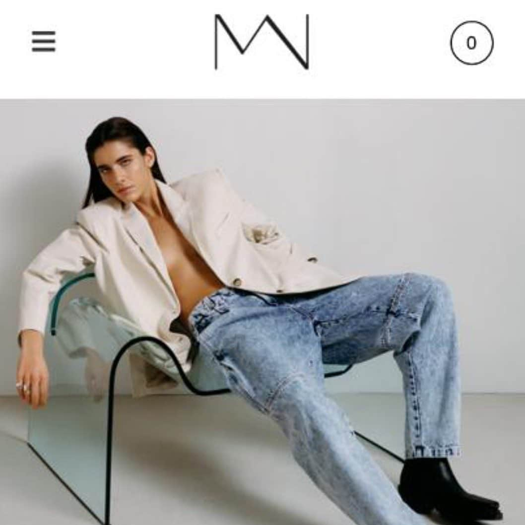 アルトゥール・ボルツのインスタグラム：「Www.themannei.com #proud #themannei」