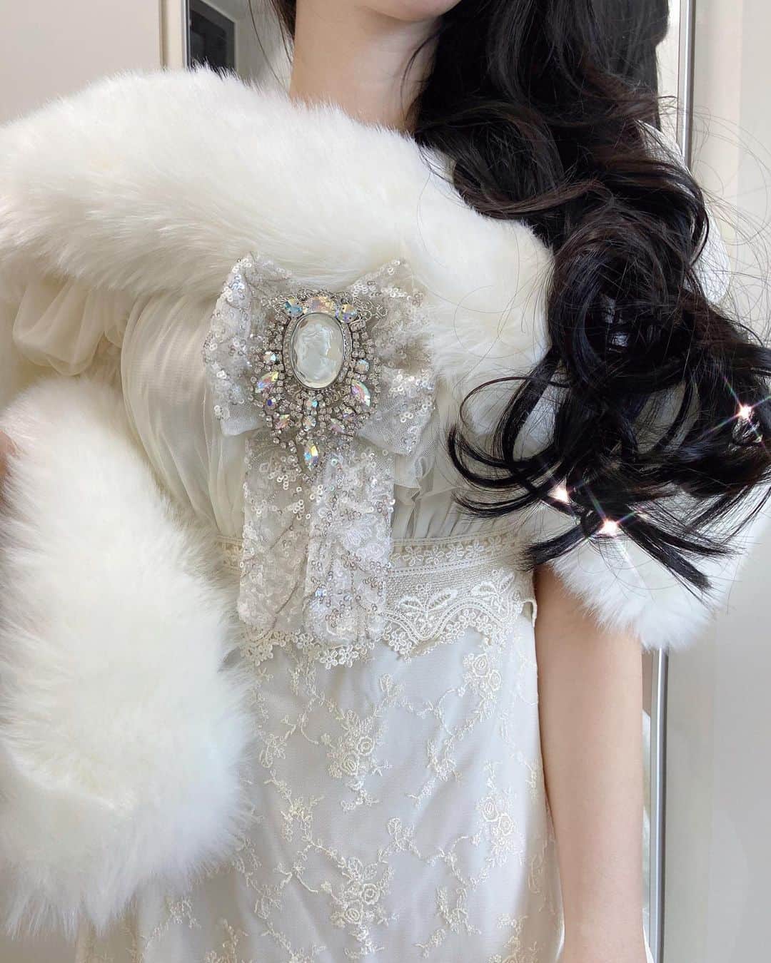 のインスタグラム：「Snow Queen cloth 🌬🐩」