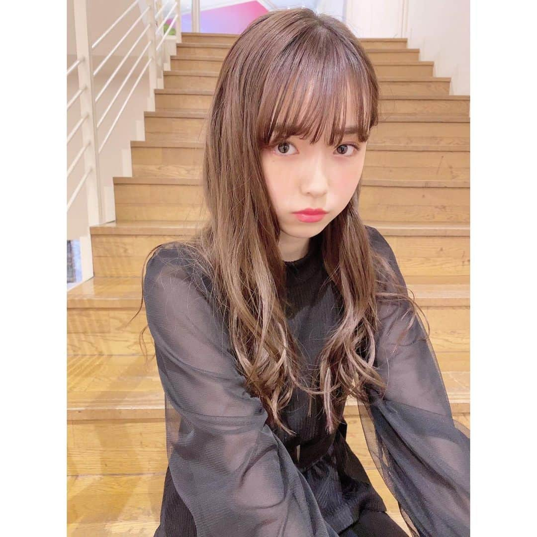 池未来実のインスタグラム：「ロングが恋しくてたまりません、 みなさんどっち派？？  #池未来実 #hair #ロング #ボブ」