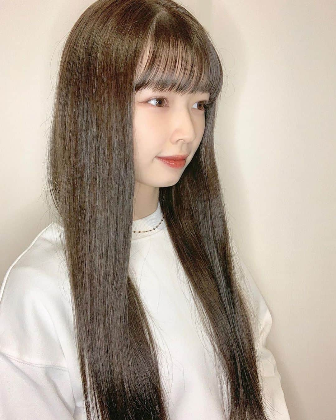 齋藤万莉奈さんのインスタグラム写真 - (齋藤万莉奈Instagram)「髪染めたよん バイトで髪色明るくできない🐼」1月12日 20時01分 - kupulauawa