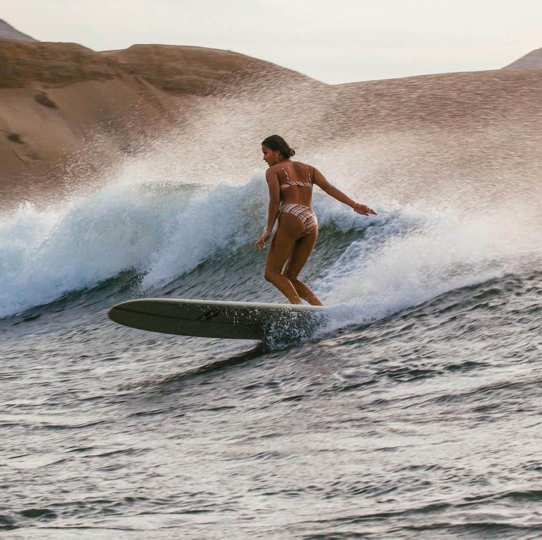 のインスタグラム：「@josie_prendergast  on an evening glide」