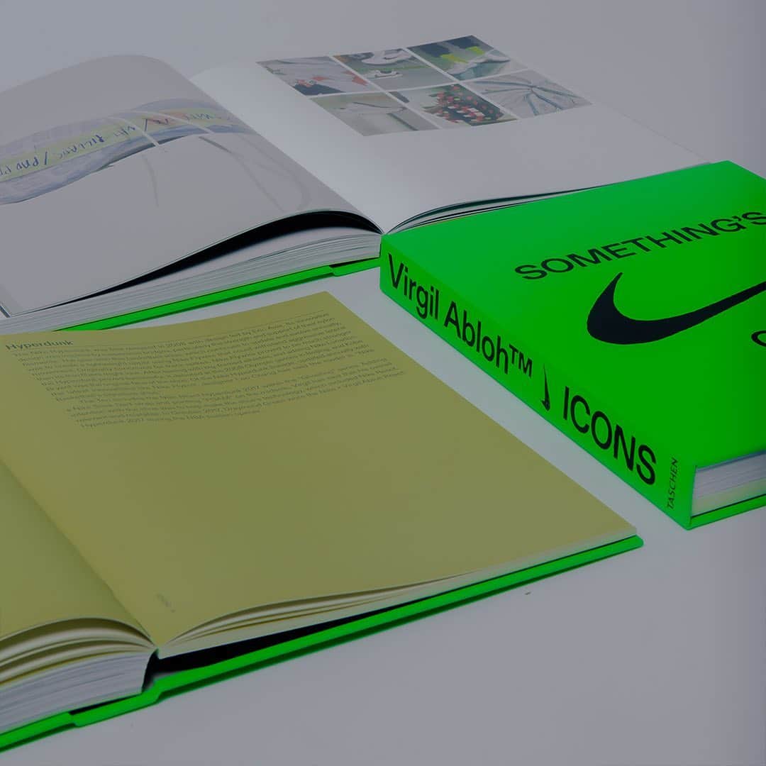 OFF-WHITE C/O VIRGIL ABLOHさんのインスタグラム写真 - (OFF-WHITE C/O VIRGIL ABLOHInstagram)「Off-White™ c/o @Nike “Icons” book c/o @Taschen.  ICONS, published by Taschen, is a dynamic retrospective of the extensive collaborative project between NIKE, Inc. and @virgilabloh.   Underpinned by The Ten, ICONS explores how the partnership works to unify all the intangible cultural threads connected to sneakers. The book traces Abloh’s investigative, creative process through documentation of prototypes, original text messages from Abloh to Nike designers and treasures from the Nike archives.  ICONS launches January 22 via off---white.com, canary---yellow.com, select Off-White™ boutiques worldwide and through SNKRS in North America. A wider release follows February 5 from taschen.com and global retailers.  photography c/o @alygunawan」1月12日 20時02分 - off____white