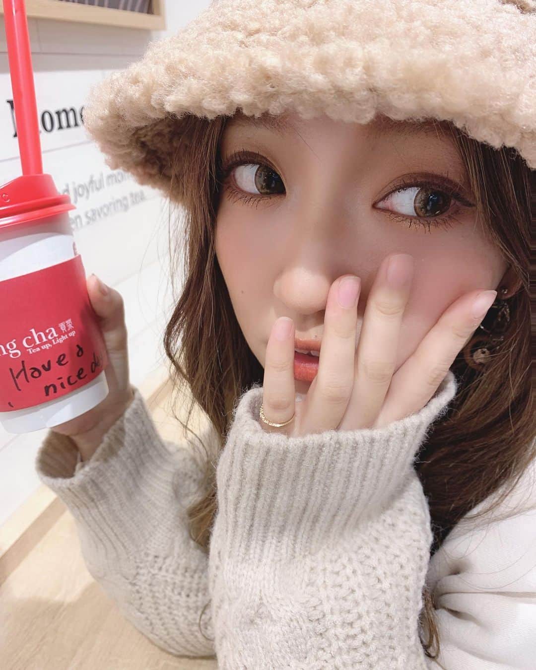 いっちゃん/嶋津 いつみのインスタグラム：「. . 最近会う人達みんなに 「いっちゃん忙しいんじゃない？大丈夫？」 って心配していただくんですが 今のところ元気です🙆‍♀️❤️w . . . . もちろん、仕事量は増えてはきてるし リスクも高くなってきてるけど 元気にお仕事してますよー🐯💚 . . . . . 心配してくださったみなさま ありがとうございます🙏🏻✨ . . . .  #関西  #関西サロモ  #サロンモデル #サロモ #いっちゃん  #フリーモデル #関西モデル  #あざといっちゃん #かわいっちゃん #いっちゃんコーデ  #ブライダルモデル #アレンジモデル #ヘアカラー  #ヘアアレンジ #くしゃ顔  #ヨシンモリ #치맥  #좋아요환영 #소통환영 #팔로우환영 #팔로미 #인친환영 #친구해요 #셀카 #셀피」
