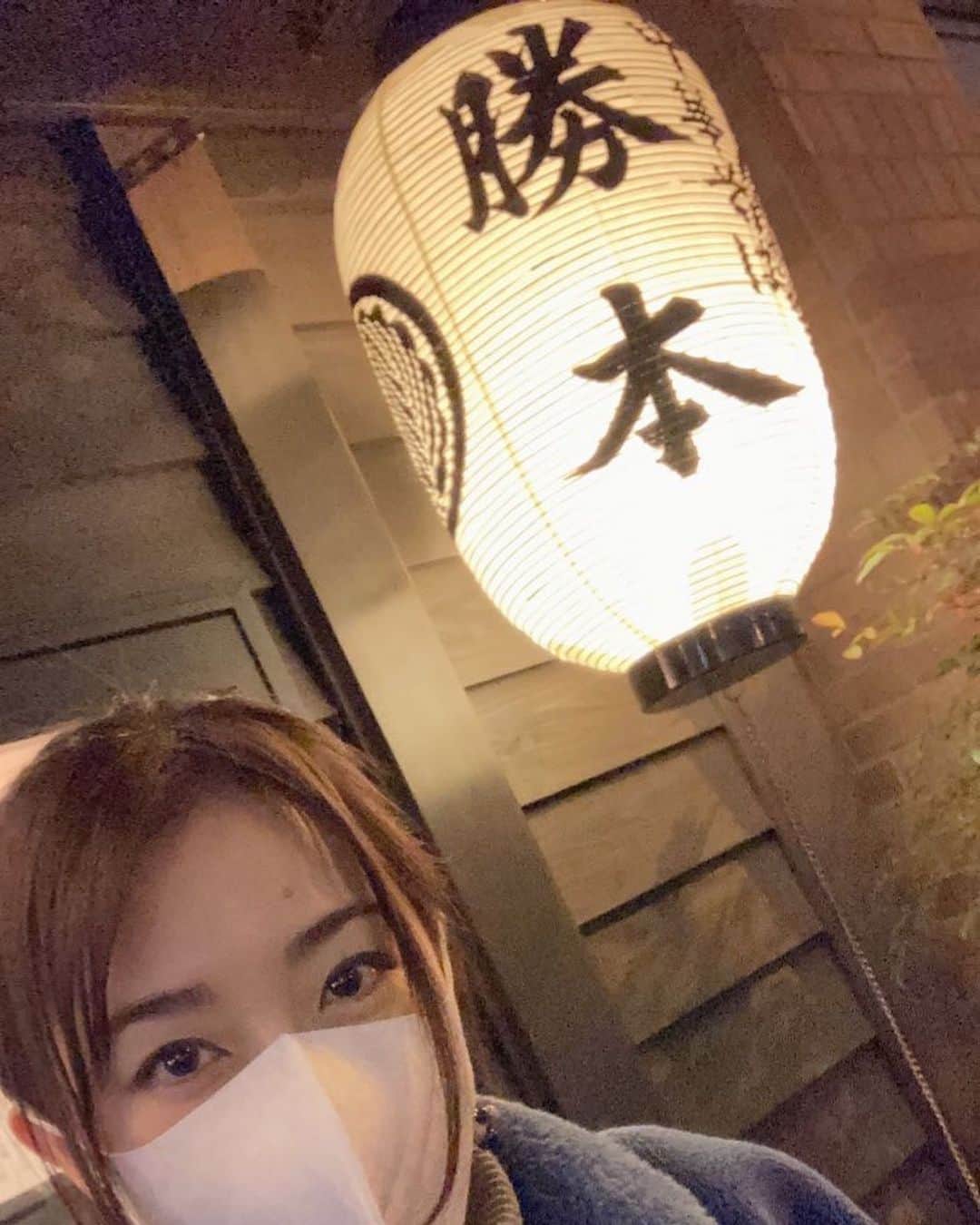 伊藤えみさんのインスタグラム写真 - (伊藤えみInstagram)「寒い日の熱々ラーメン🍜💕  #ラーメン #中華そば #勝本 #ramen_cp」1月12日 20時30分 - itoemi1019