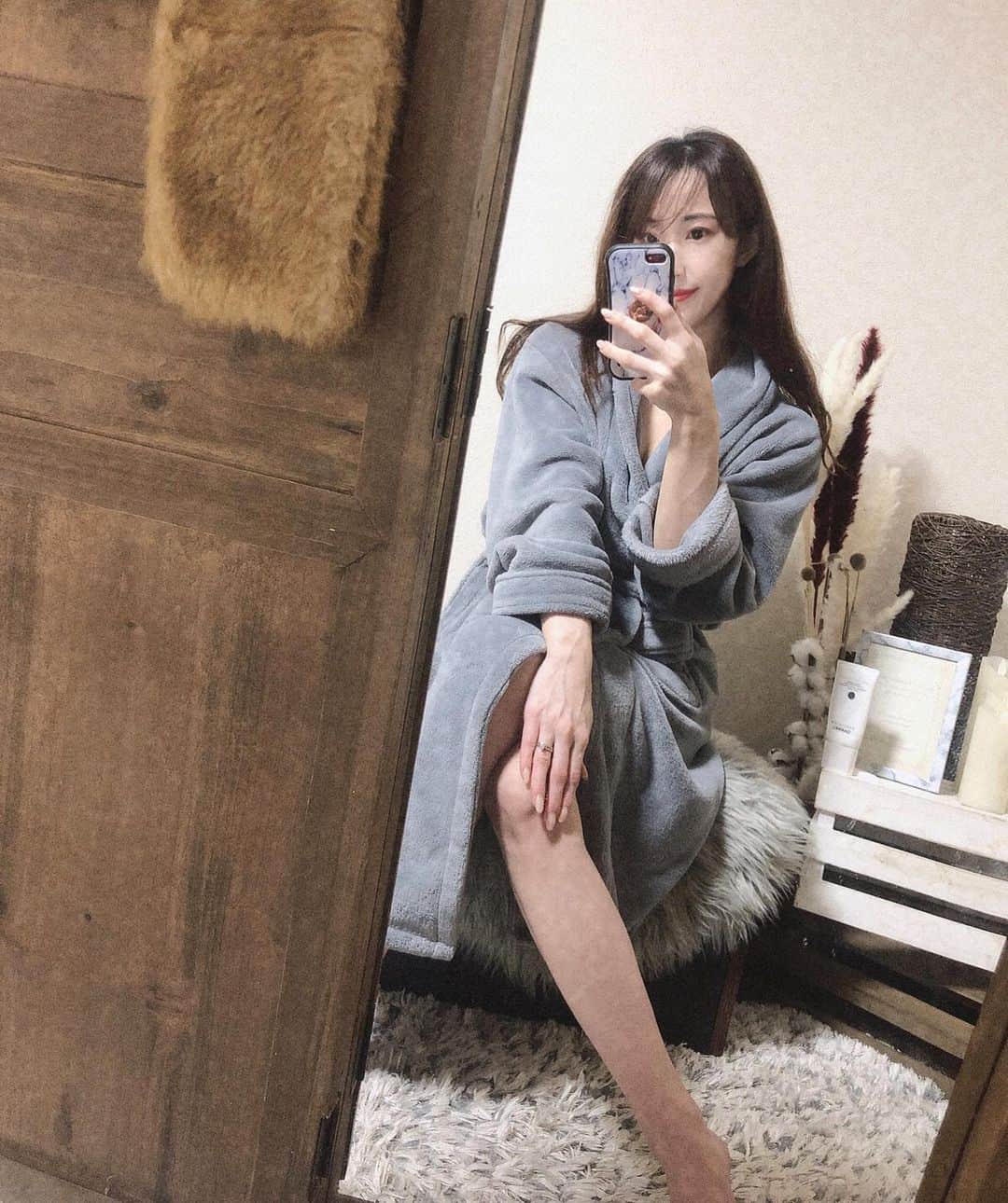 近藤夏奈のインスタグラム：「﻿ 1日の終わりの半身浴が至福の時間🍋﻿ 寒いから体を温めないと🙃﻿ ﻿ みんなも風邪ひかないように気をつけてね🌱﻿ .﻿ .﻿ ﻿ ﻿ ﻿ ﻿ ﻿」