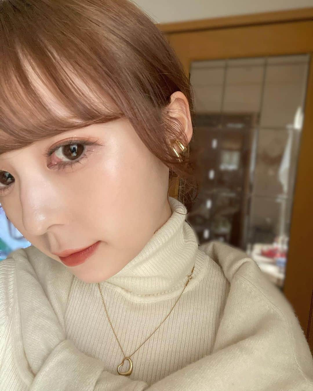 のインスタグラム：「一つ前のeye shadow👀💎」